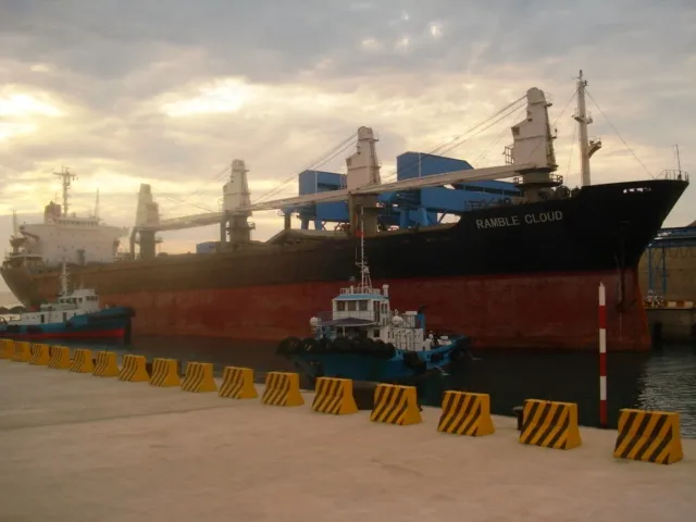 MV  RAMBLE CLOUD